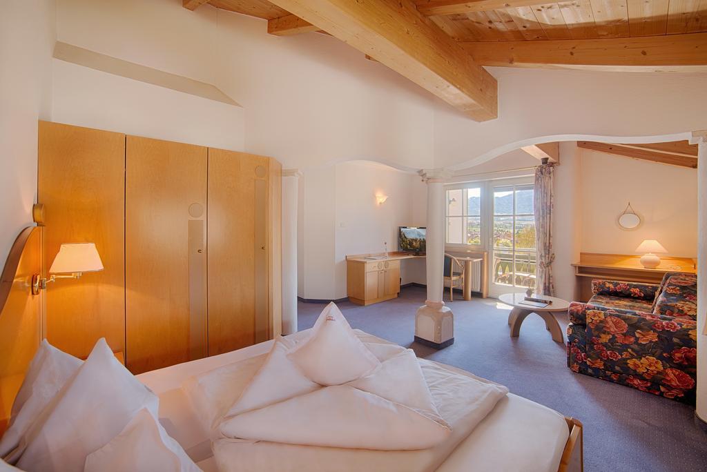 Hotel Gissbach Бруніко Екстер'єр фото
